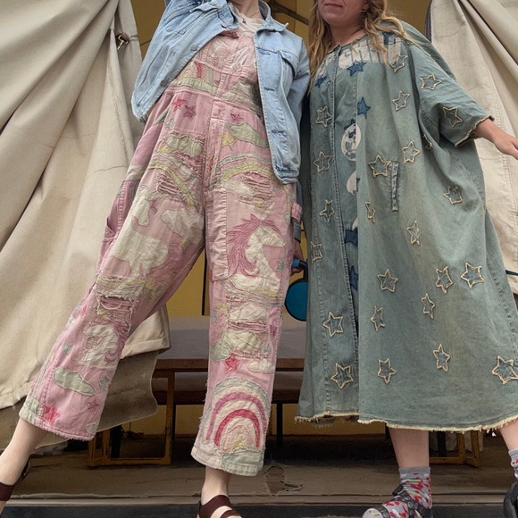 rainbow unicorn overalls! Genuine Magnolia Pearl. One size fits most - Picture 3 of 4